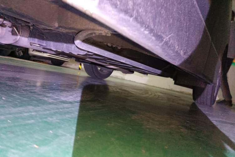 Used Nissan Quest 2015 3.5L SL Chassis Front Left