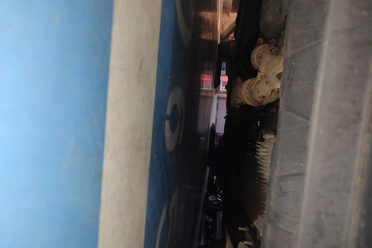 Used Nissan Quest 2015 3.5L SL Chassis Front