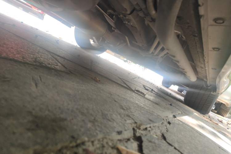Used Nissan Quest 2015 3.5L SL Chassis Front Right