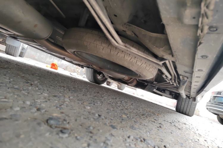 Used Nissan Quest 2015 3.5L SL Chassis Front Right