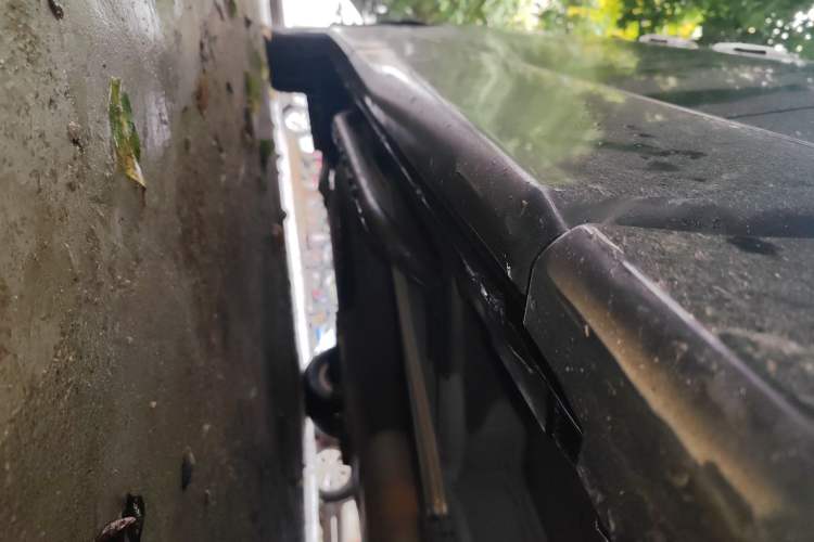 Used Nissan Quest 2015 3.5L SL Chassis Front Right