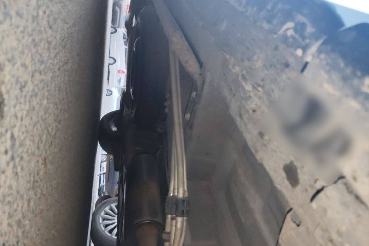 Used Nissan Quest 2015 3.5L SL Chassis Front Right