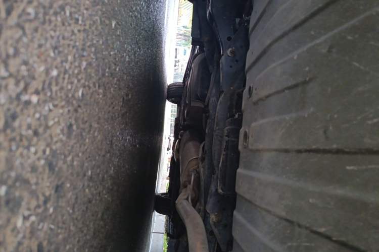 Used Nissan Quest 2015 3.5L SL Chassis Rear