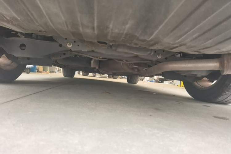 Used Nissan Quest 2015 3.5L SL Chassis Rear
