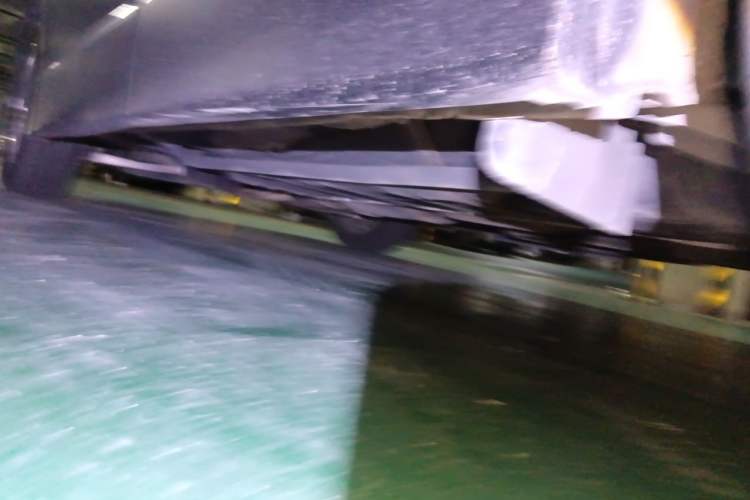 Used Nissan Quest 2015 3.5L SL Chassis Rear Left