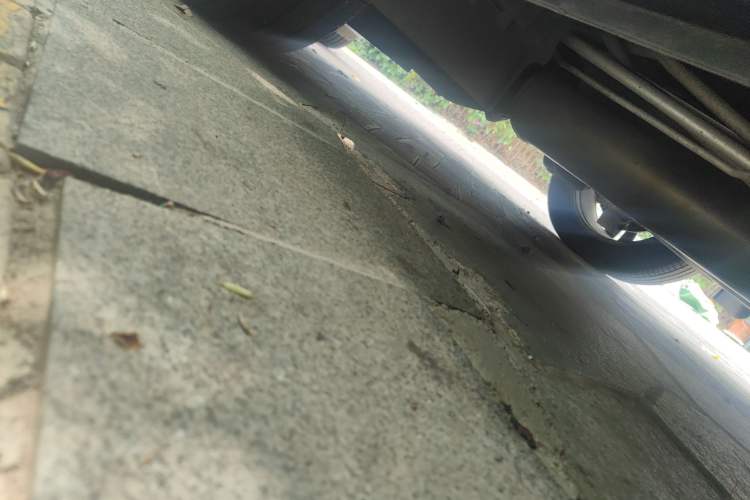 Used Nissan Quest 2015 3.5L SL Chassis Rear Right