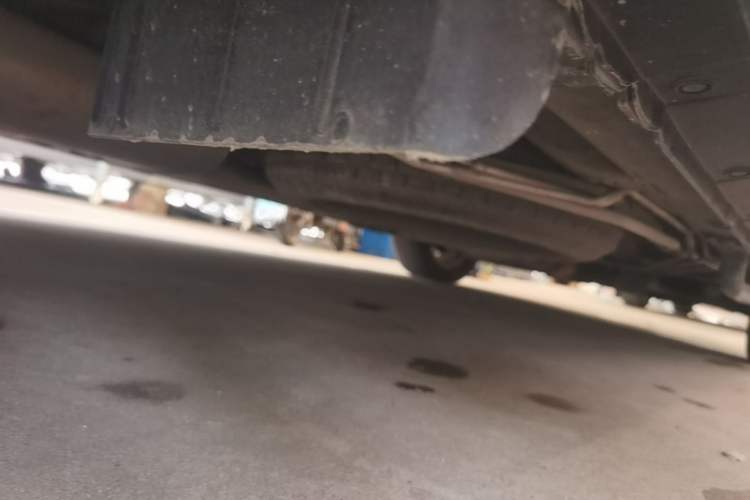 Used Nissan Quest 2015 3.5L SL Chassis Rear Right