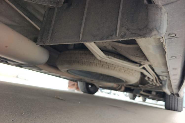 Used Nissan Quest 2015 3.5L SL Chassis Rear Right