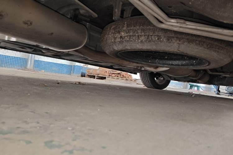 Used Nissan Quest 2015 3.5L SL Chassis Rear Right