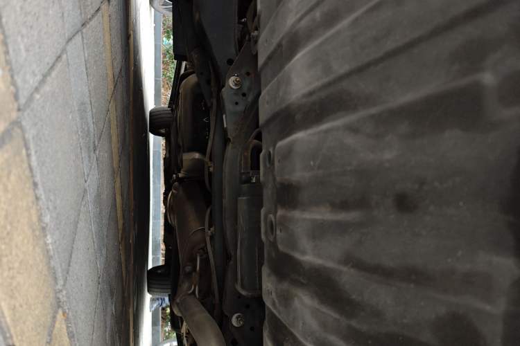 Used Nissan Quest 2015 3.5L SL Chassis Rear