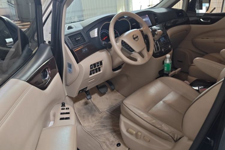 Used Nissan Quest 2015 3.5L SL Driver Seat