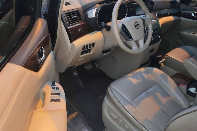 Used Nissan Quest 2015 3.5L SL Driver Seat