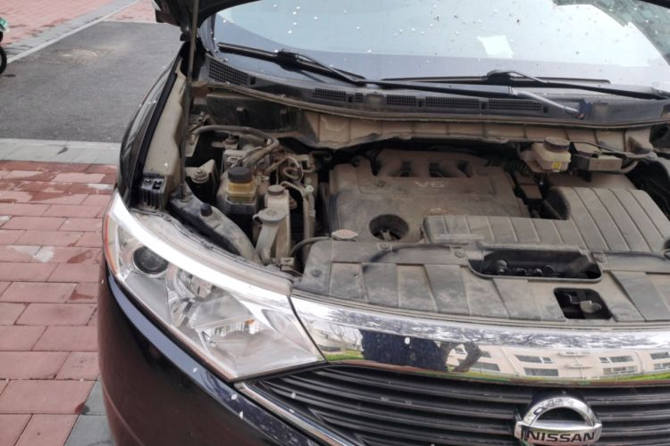 Used Nissan Quest 2015 3.5L SL Engine Bay Right