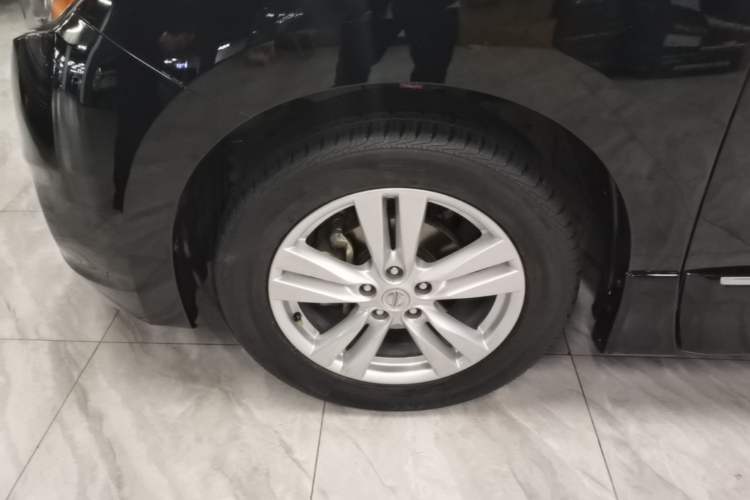 Used Nissan Quest 2015 3.5L SL Exterior 4