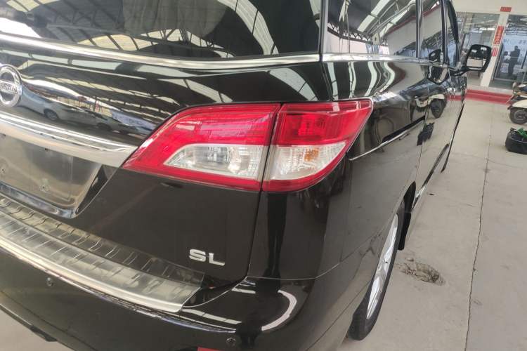 Used Nissan Quest 2015 3.5L SL Exterior 6