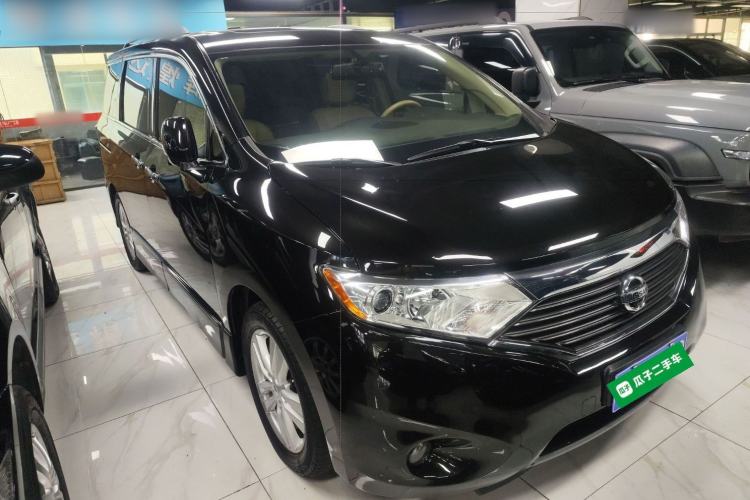 Used Nissan Quest 2015 3.5L SL Front Right 45 Deg
