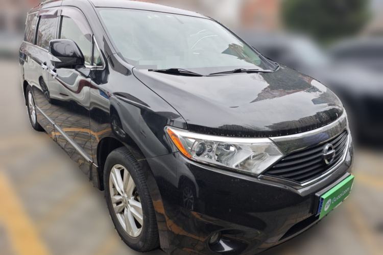 Used Nissan Quest 2015 3.5L SL Front Right 45 Deg