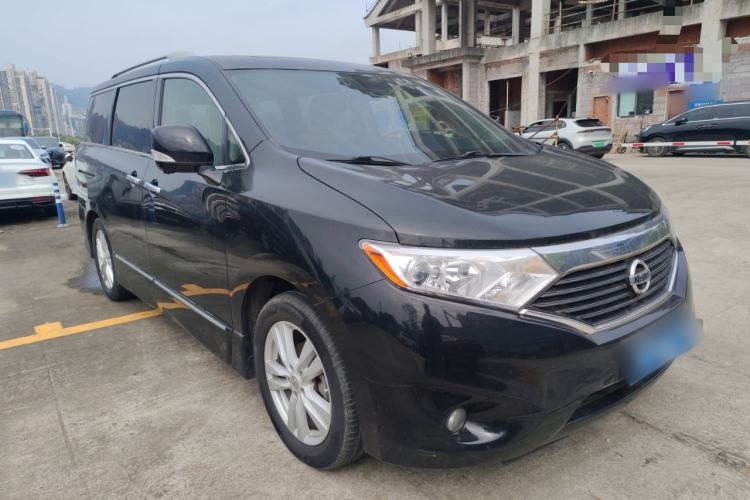 Used Nissan Quest 2015 3.5L SL Front Right 45 Deg