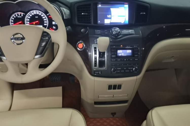 Used Nissan Quest 2015 3.5L SL Gear Lever