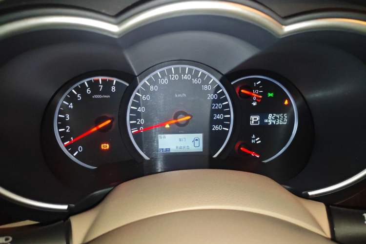 Used Nissan Quest 2015 3.5L SL Instrument Cluster