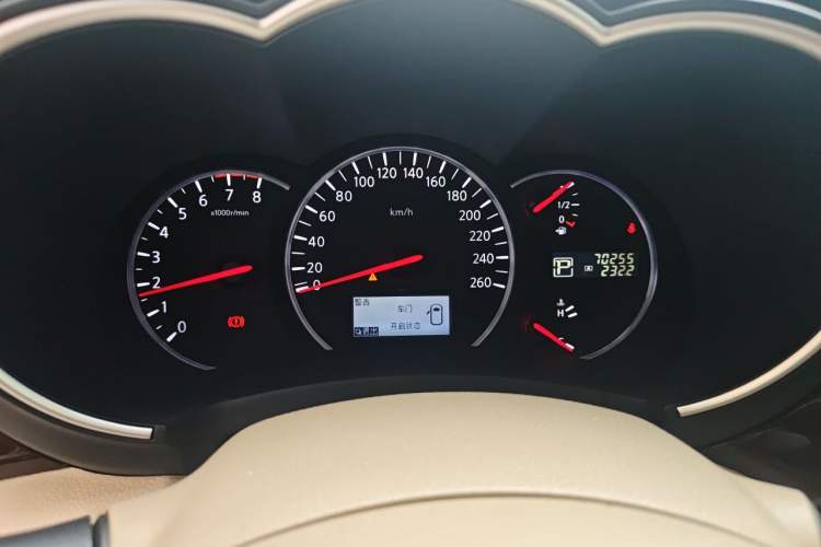 Used Nissan Quest 2015 3.5L SL Instrument Cluster
