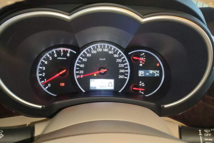 Used Nissan Quest 2015 3.5L SL Instrument Cluster
