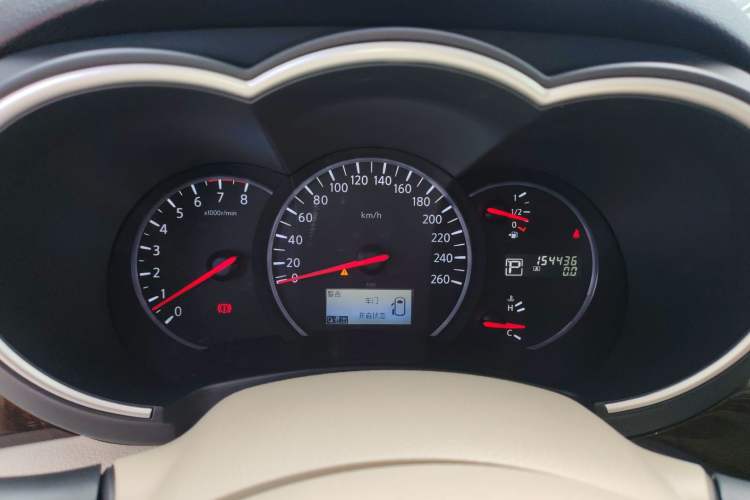 Used Nissan Quest 2015 3.5L SL Instrument Cluster