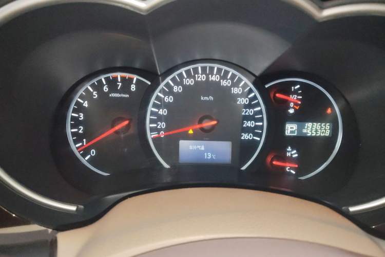 Used Nissan Quest 2015 3.5L SL Instrument Cluster