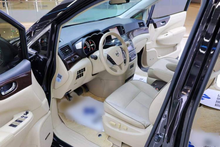 Used Nissan Quest 2015 3.5L SL Interior 1