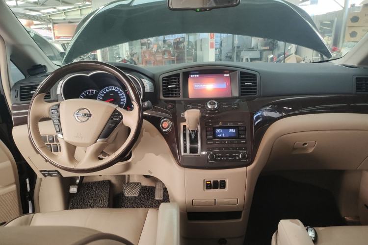 Used Nissan Quest 2015 3.5L SL Interior 2