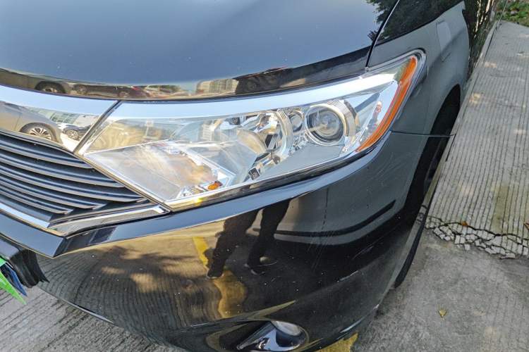 Used Nissan Quest 2015 3.5L SL Left Front Headlight