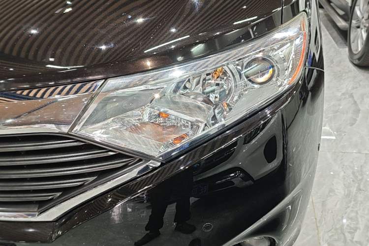 Used Nissan Quest 2015 3.5L SL Left Front Headlight