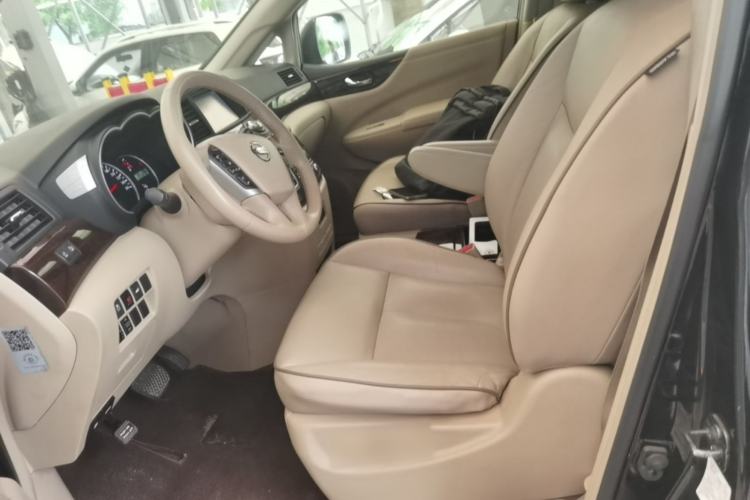 Used Nissan Quest 2015 3.5L SL Left Front Seat