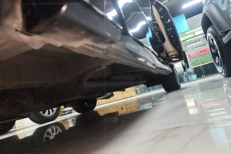 Used Nissan Quest 2015 3.5L SL Left Side Sill