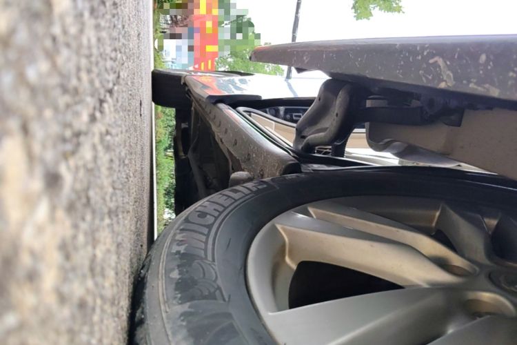 Used Nissan Quest 2015 3.5L SL Left Side Sill