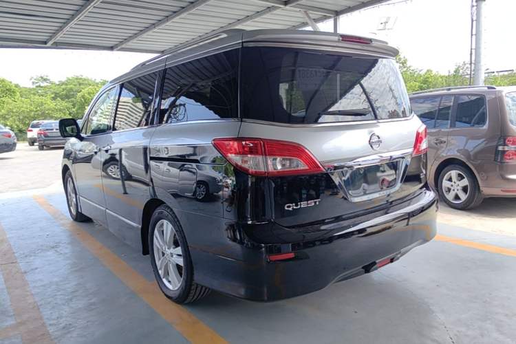 Used Nissan Quest 2015 3.5L SL Rear Left 45 Deg