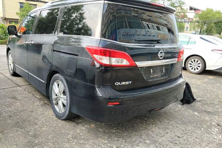 Used Nissan Quest 2015 3.5L SL Rear Left 45 Deg
