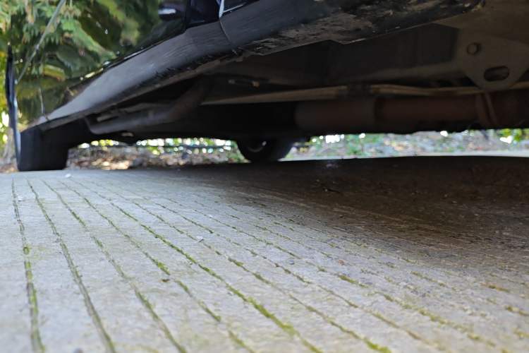 Used Nissan Quest 2015 3.5L SL Right Side Sill