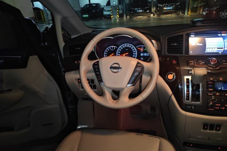 Used Nissan Quest 2015 3.5L SL Steering Wheel