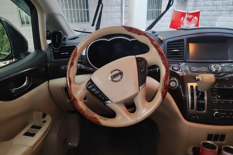Used Nissan Quest 2015 3.5L SL Steering Wheel