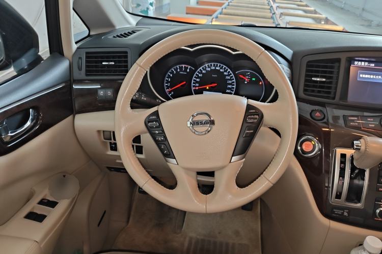 Used Nissan Quest 2015 3.5L SL Steering Wheel