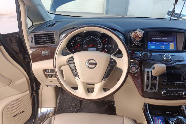 Used Nissan Quest 2015 3.5L SL Steering Wheel