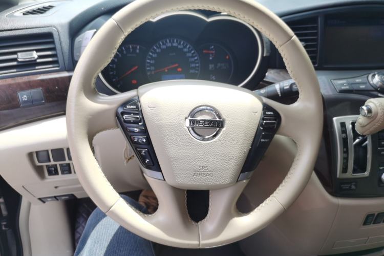Used Nissan Quest 2015 3.5L SL Steering Wheel