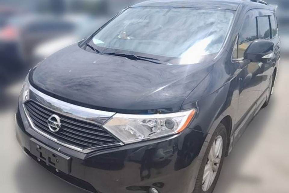 Nissan Quest 2015