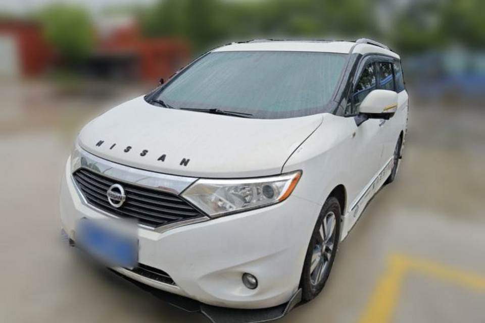 Nissan Quest 2015