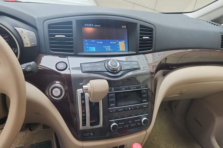 Used Nissan Quest 2015 3.5L SL Audio And AC Panel