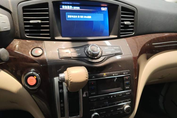 Used Nissan Quest 2015 3.5L SL Audio And AC Panel