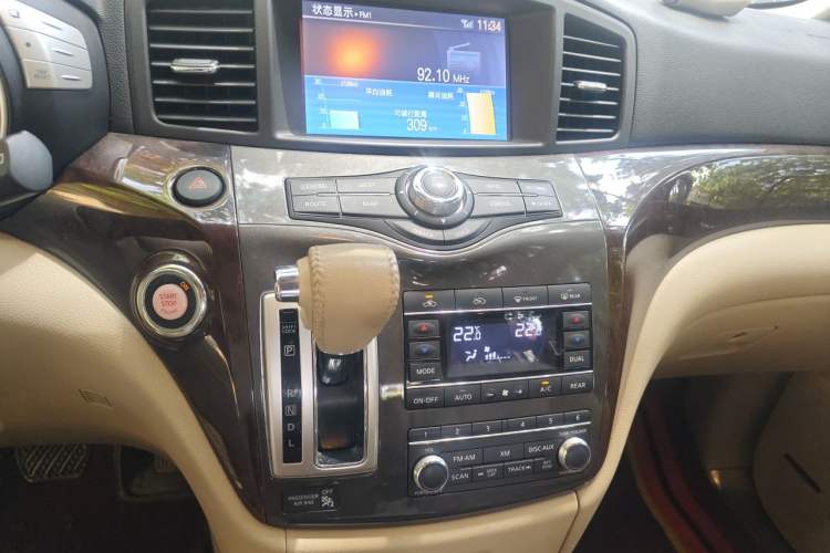Used Nissan Quest 2015 3.5L SL Audio And AC Panel