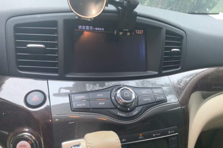 Used Nissan Quest 2015 3.5L SL Audio And AC Panel
