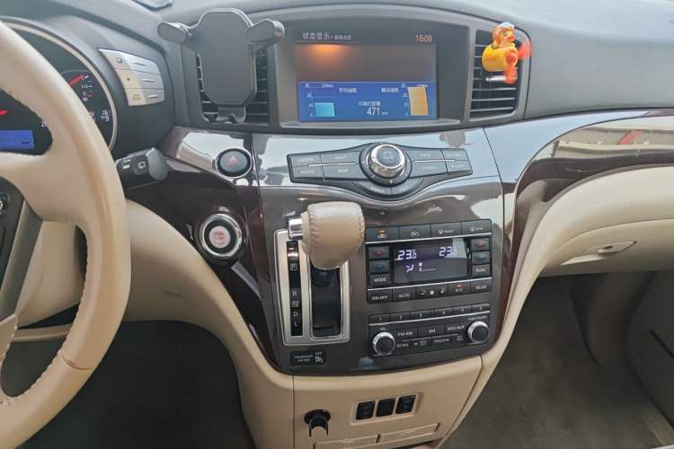 Used Nissan Quest 2015 3.5L SL Audio And AC Panel